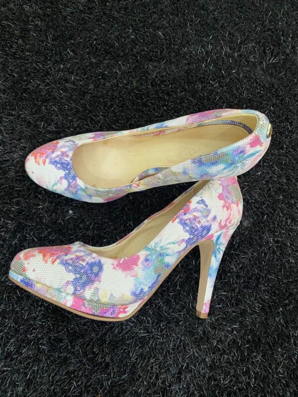 Civello Foral Leather Shoe